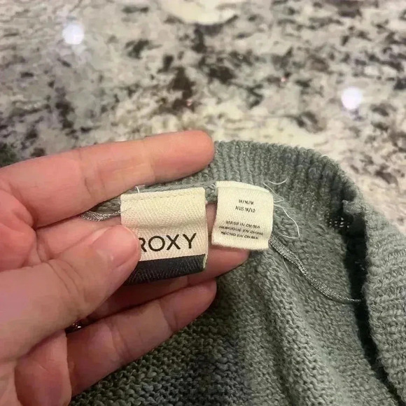 Women’s size M vintage Roxy sweater-open front - Picture 4 of 5